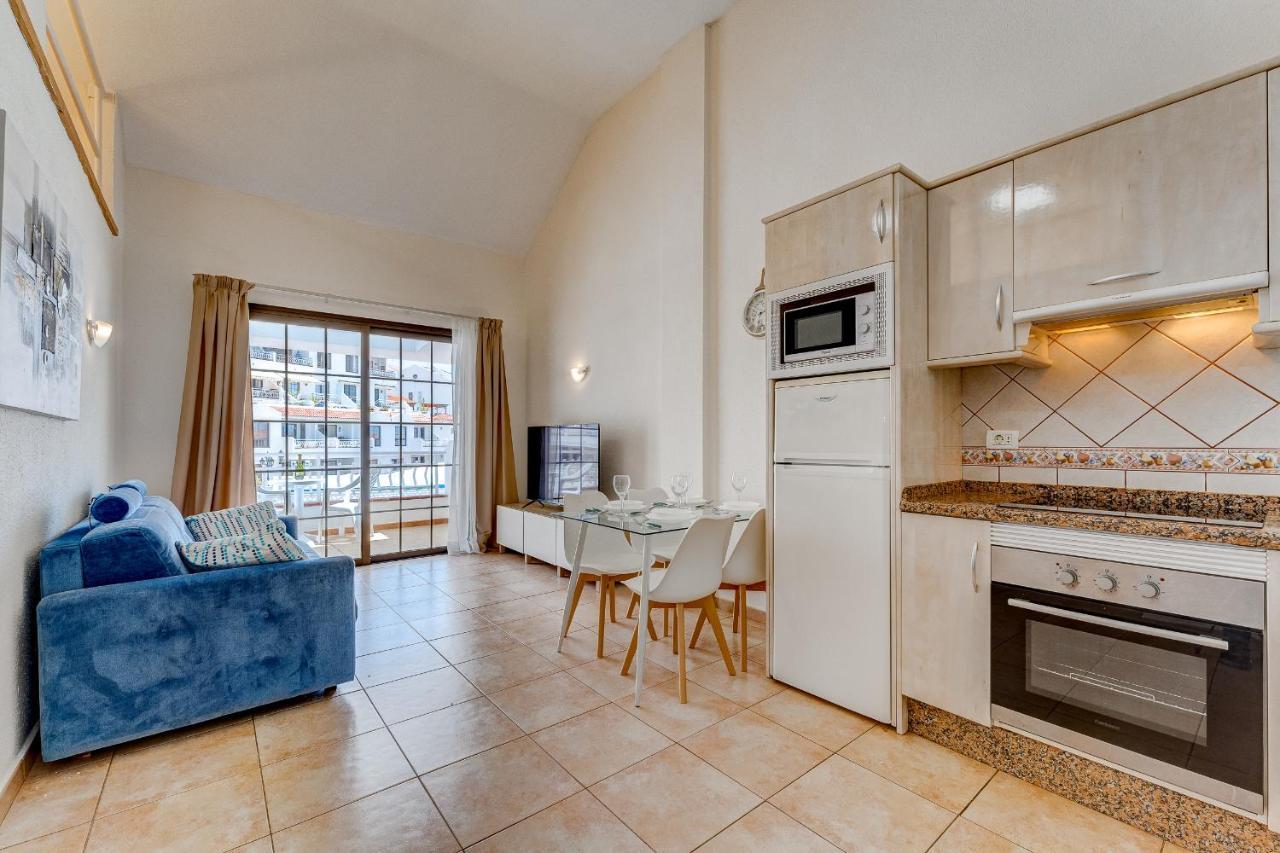 Pretty 1B Apartment In Diamantes 2, Heated Pool Лос Кристианос Экстерьер фото