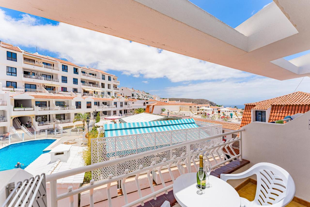 Pretty 1B Apartment In Diamantes 2, Heated Pool Лос Кристианос Экстерьер фото