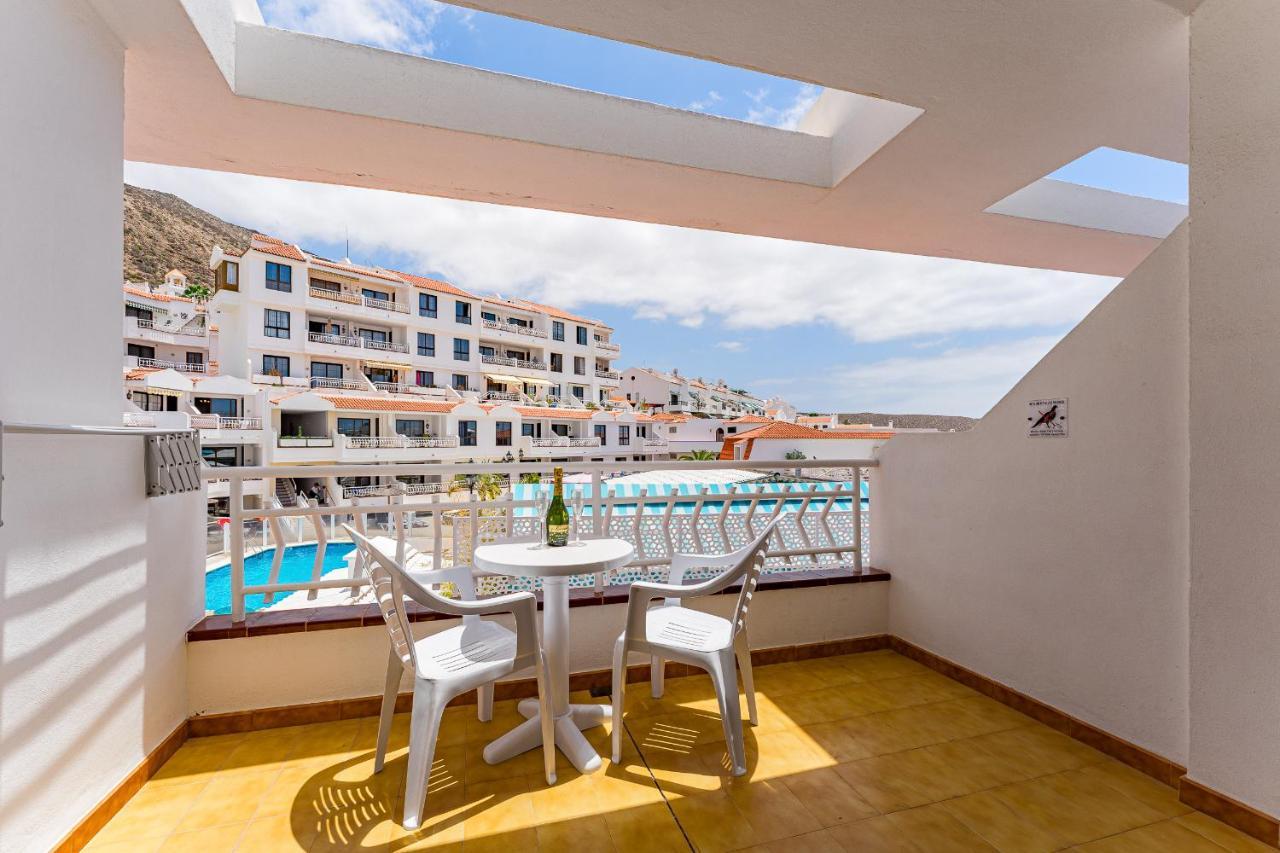 Pretty 1B Apartment In Diamantes 2, Heated Pool Лос Кристианос Экстерьер фото
